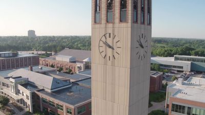 University of Nebraska — Strauss Performing Arts Center